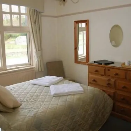 Meadowcroft Guest house 4*