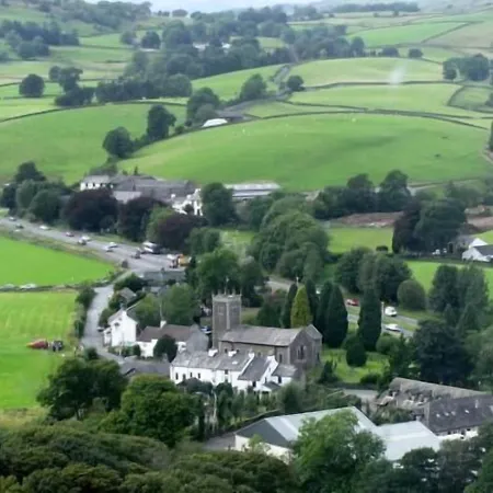 Meadowcroft 4*