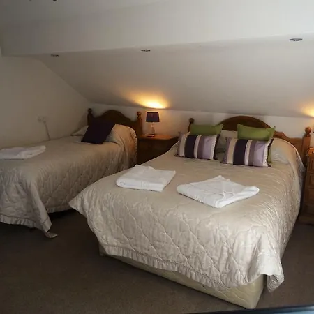 Meadowcroft Guest house