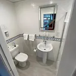 Meadowcroft 4*