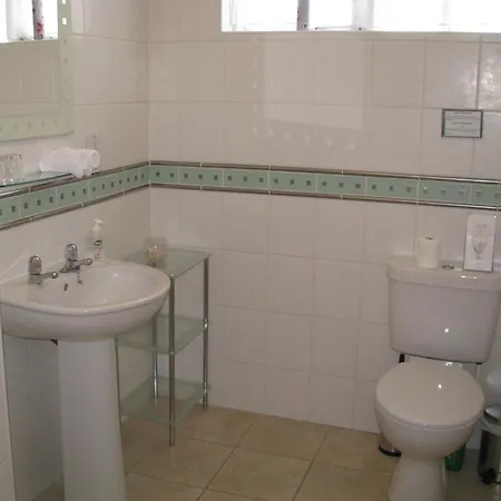 الشباب Meadowcroft ويندرمير