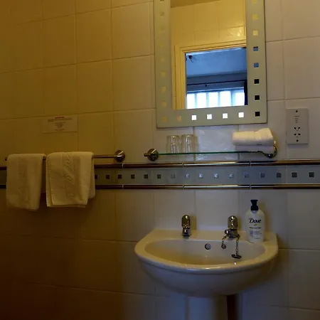 Meadowcroft Гостевой дом 4*